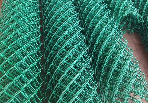 昆明PVC包塑勾花網圖片3