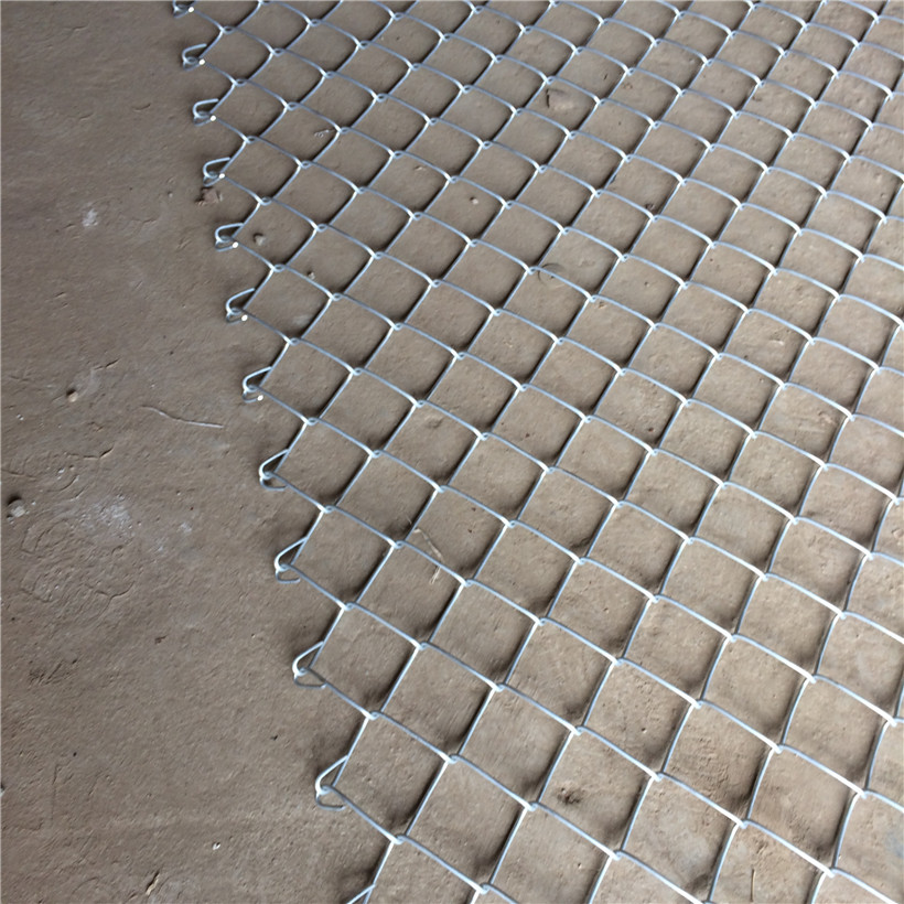 焦作礦用菱形勾花網33噸發(fā)貨